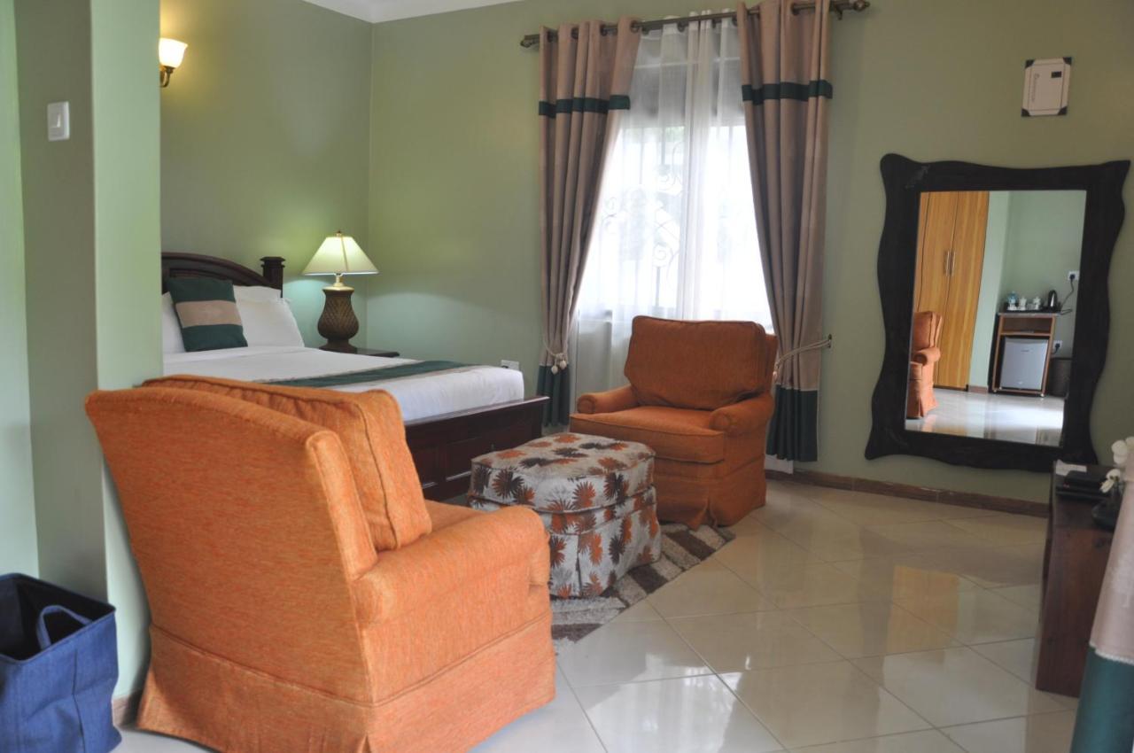 Home Bliss Hotel- Fort Portal Uganda Exterior photo