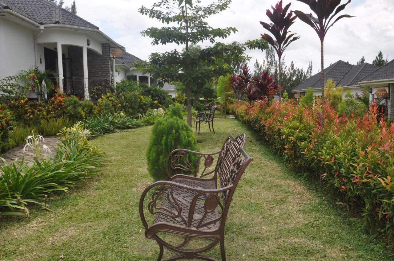 Home Bliss Hotel- Fort Portal Uganda Exterior photo